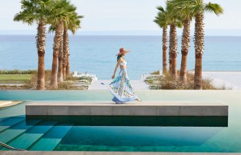 5c178f6eeebad198370353r1cxclos